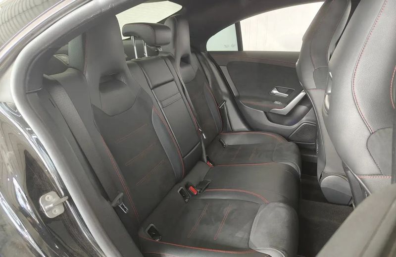 Mercedes-Benz CLA-Class • 2023 • 29,652 km 12