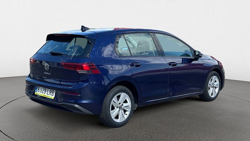 Volkswagen Golf • 2021 • 66,500 km 4