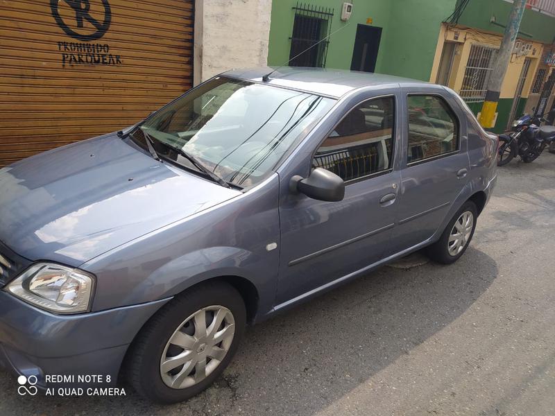 Renault Logan • 2010 • 115,000 km 7