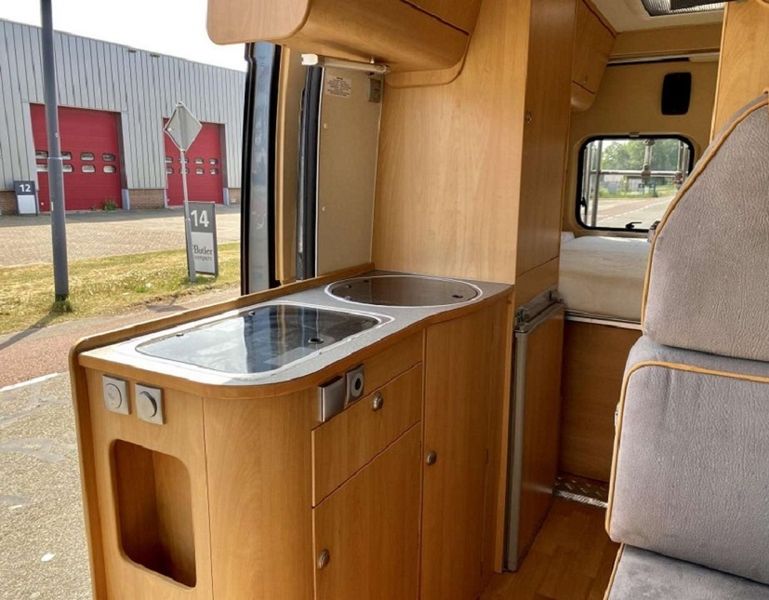 Fiat Ducato • 2008 • 161,000 km 9