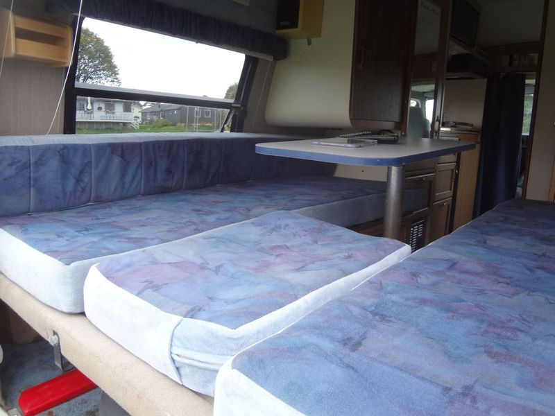 Dodge Sprinter Cargo • 1996 • 150,000 km 14