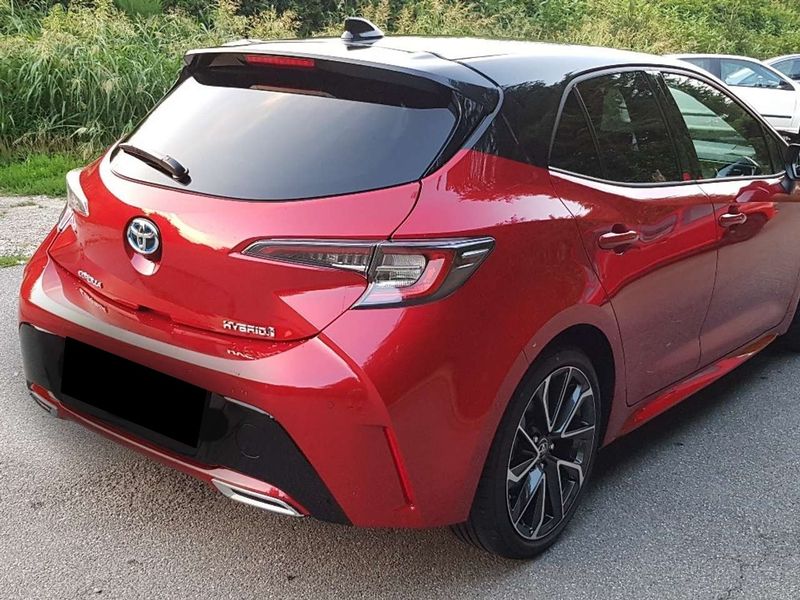 Toyota Corolla Hybrid • 2019 • 79,000 km 11