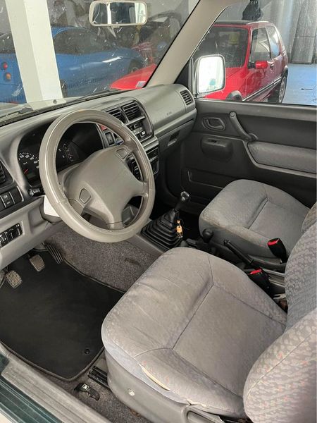 Suzuki Jimny • 2005 • 200,000 km 4