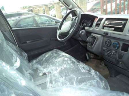 Toyota Hiace • 2011 • 145 km 3