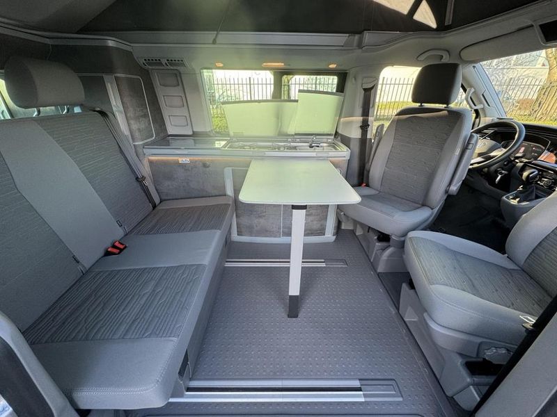 Volkswagen California • 2021 • 70,000 km 11