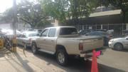 Toyota Hilux • 2006 • 350,000 km 2