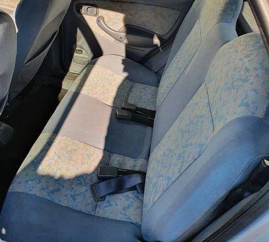 Toyota Starlet • 2002 • 169,999 km 6