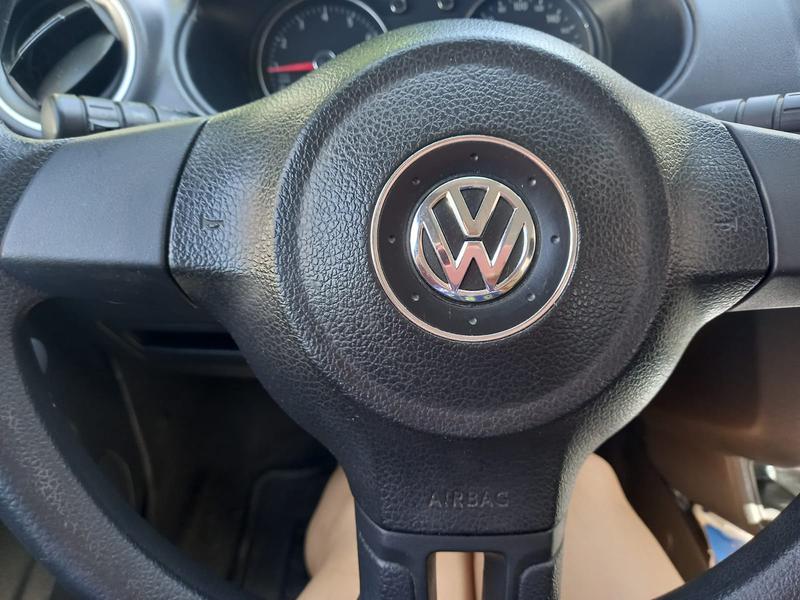 Volkswagen Gol • 2016 • 71,000 km 1