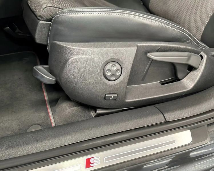 Audi A3 • 2016 • 115,000 km 7