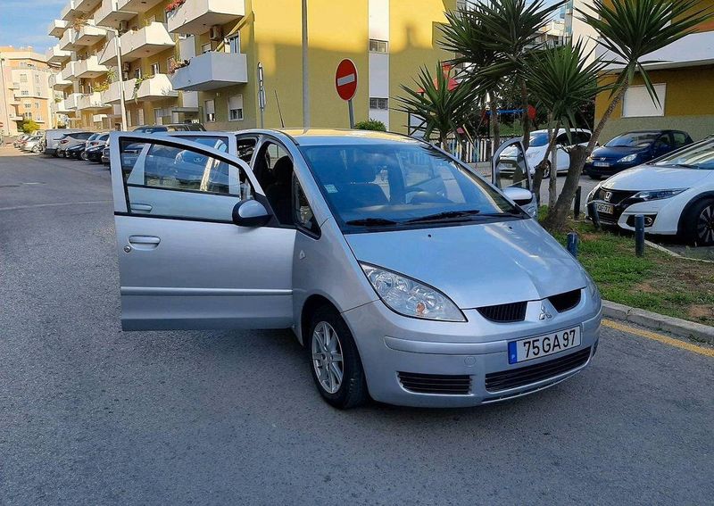 Mitsubishi Colt • 2008 • 169,999 km 2