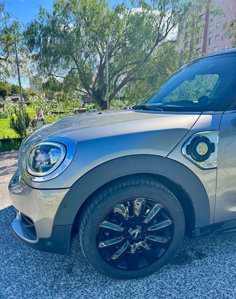 MINI Cooper Countryman • 2019 • 961,000 km 8