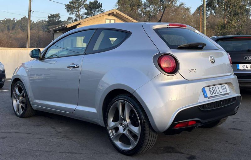 Alfa Romeo MiTo • 2009 • 239,000 km 1