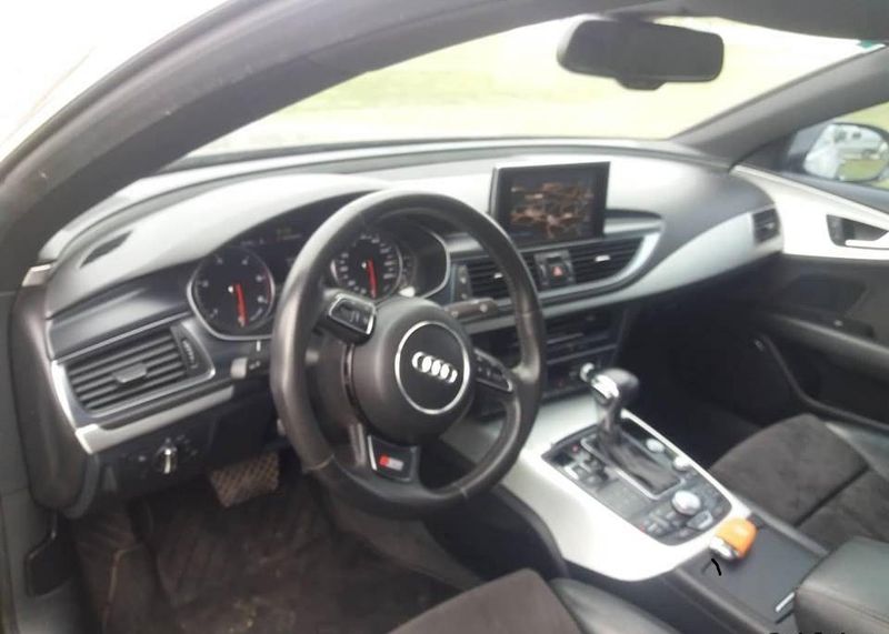 Audi A7 • 2011 • 149,000 km 6