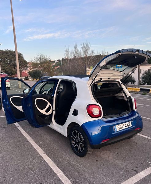 Smart Forfour • 2016 • 122,500 km 4