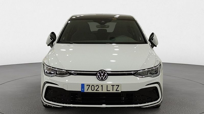 Volkswagen Golf • 2021 • 38,310 km 10
