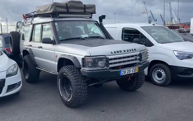 Land Rover Discovery • 1999 • 280,000 km 3