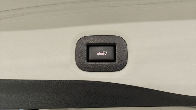 Nissan X-Trail • 2017 • 88,350 km 17