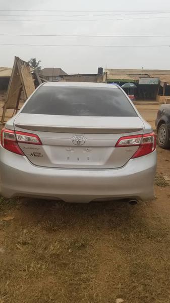 Toyota Camry • 2012 • 120 km 5
