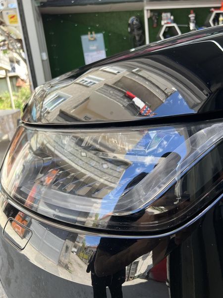 Land Rover Range Rover • 2020 • 150,000 km 18