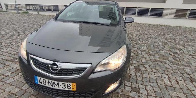 Opel Astra • 2013 • 107,000 km 1