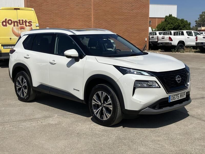 Nissan X-Trail • 2024 • 15,120 km 7