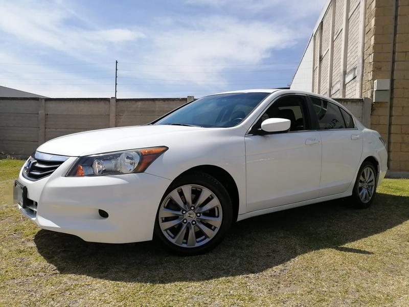 Honda Accord • 2012 • 104,662 km 12