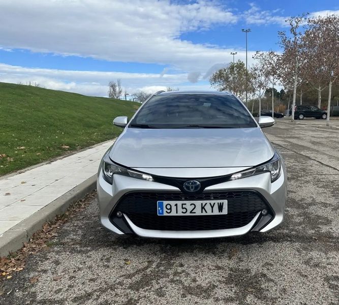 Toyota Corolla • 2019 • 99,000 km 4