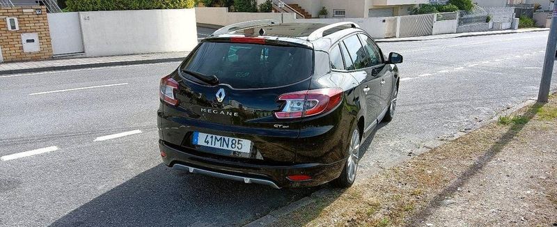Renault Mégane • 2011 • 249,000 km 2
