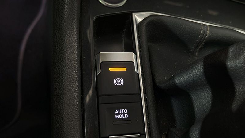 Seat Alhambra • 2020 • 81,678 km 6