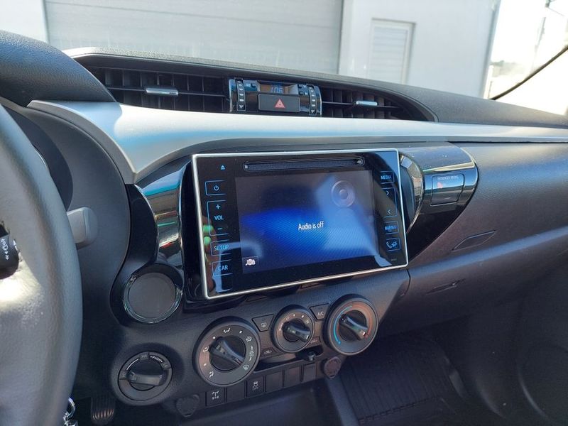 Toyota Hilux • 2018 • 417 km 6