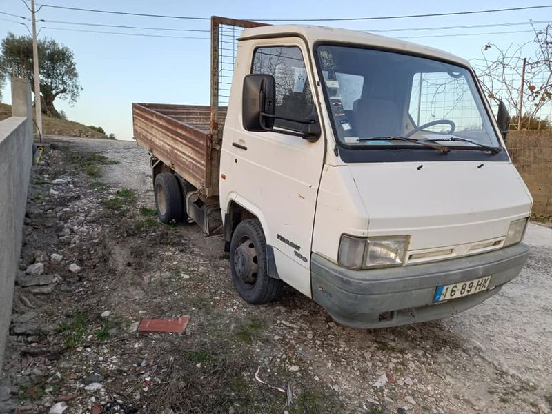 Nissan Trade • 1999 • 130,000 km 1