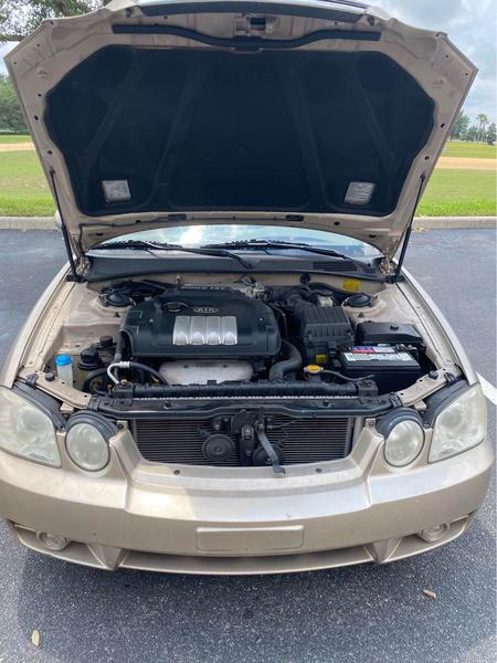 Kia Optima • 2005 • 65,000 km 6