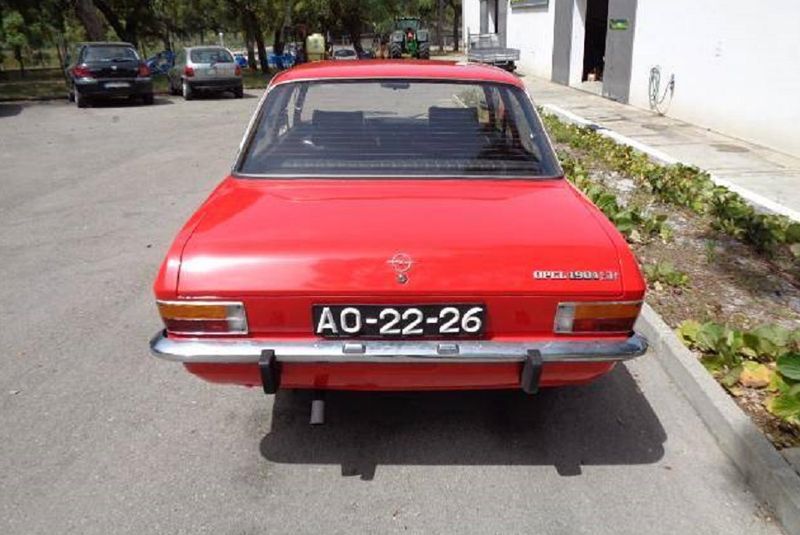 Opel Signum • 1978 • 30,000 km 2