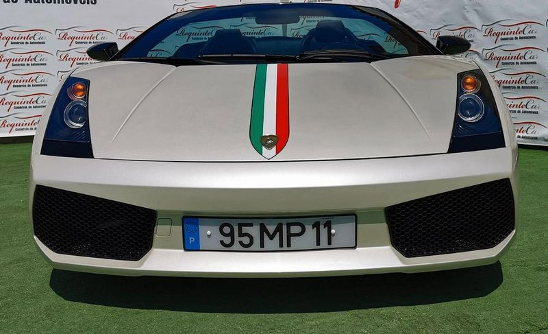 Lamborghini Aventador S • 2007 • 70,000 km 1