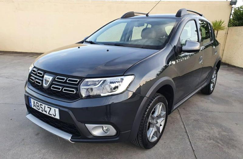 Dacia Sandero • 2020 • 3,041 km 2