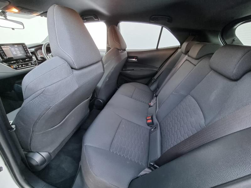 Toyota Corolla • 2020 • 21,000 km 3