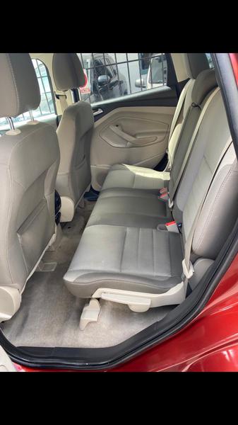 Ford Escape • 2014 • 152,000 km 5