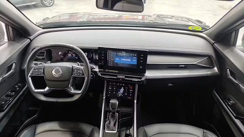 Ssangyong Tivoli • 2023 • 5,937 km 7