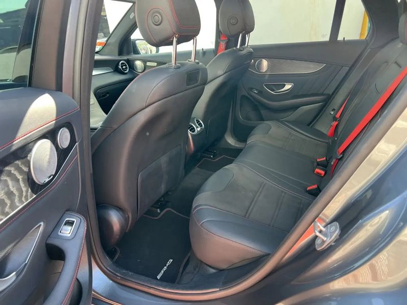 Mercedes-Benz GLC • 2017 • 113,000 km 8