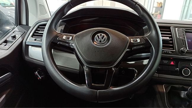 Volkswagen Multivan • 2020 • 80,000 km 7