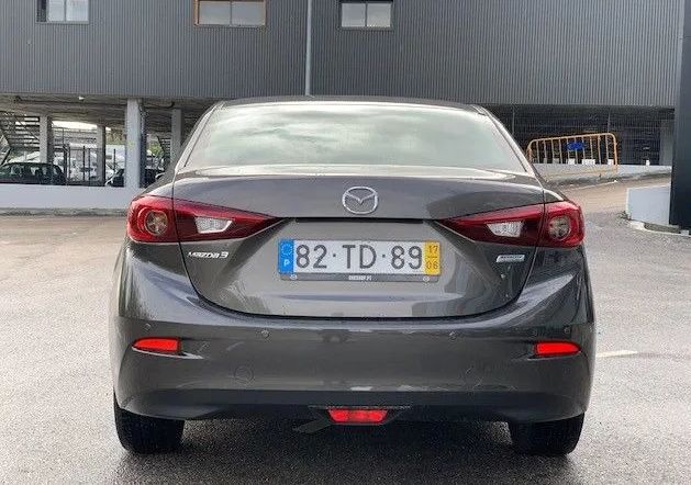 Mazda 3 • 2017 • 76,650 km 1