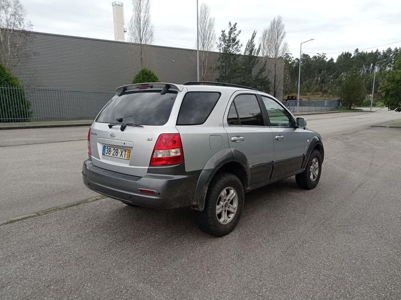 Kia Sorento • 2004 • 240,000 km 3