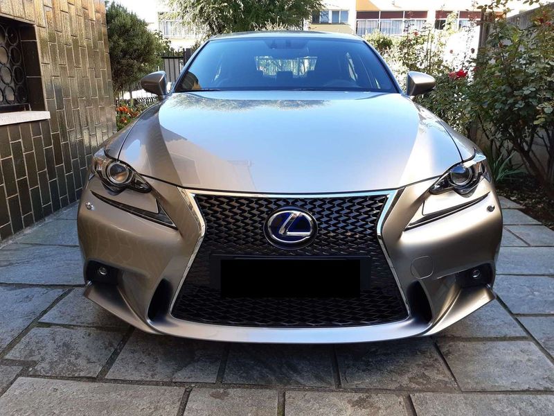 Lexus IS • 2014 • 162,000 km 2