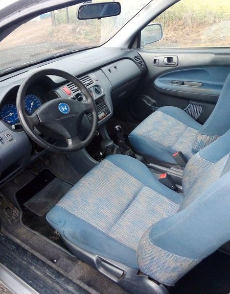 Honda CR-V • 2000 • 249,999 km 5