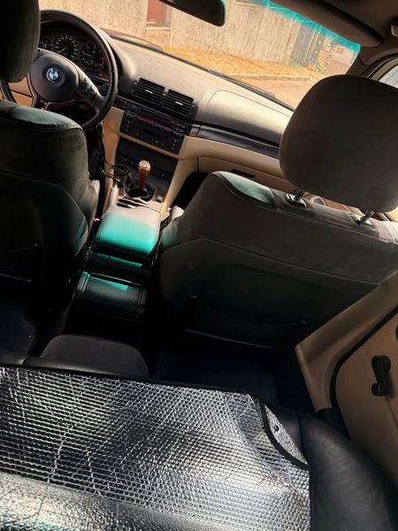 BMW 316i • 2019 • 118,000 km 5