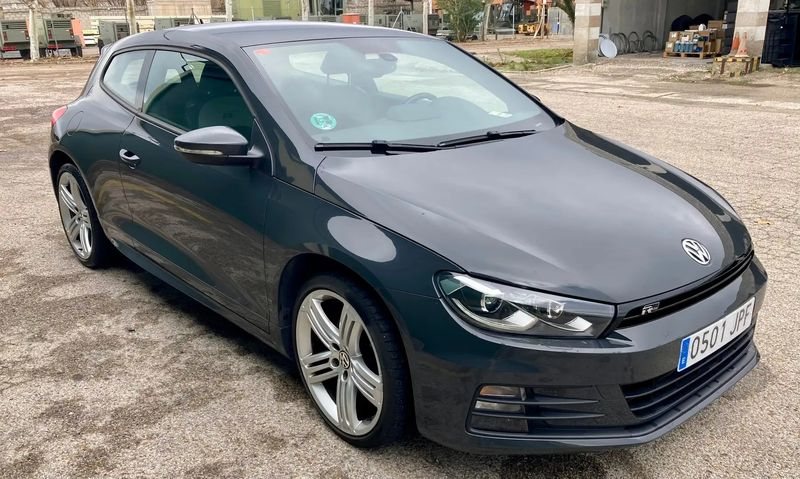 Volkswagen Scirocco • 2016 • 91,100 km 2