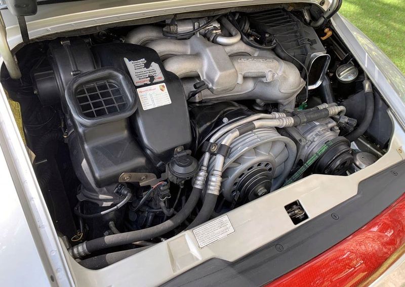 Porsche 911 Turbo • 1997 • 90,000 km 4