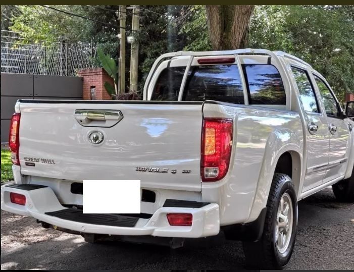 Great Wall Wingle • 2019 • 75,000 km 2