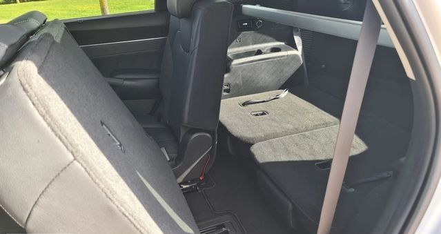 Kia Sorento Hybrid • 2023 • 20,600 km 9