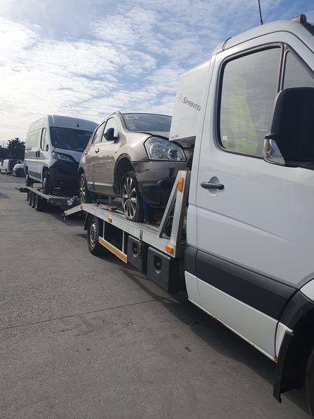 Mercedes-Benz Sprinter • 2009 • 754,000 km 2